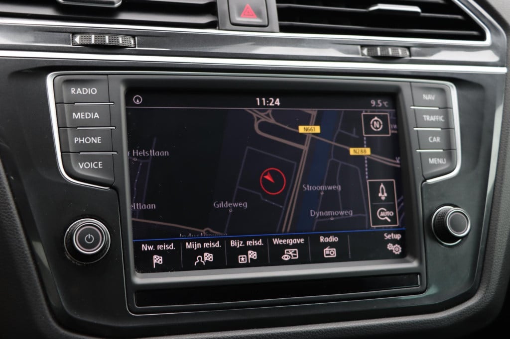 Volkswagen Tiguan 1.4 tsi connected series