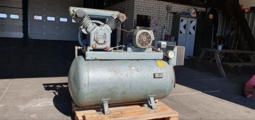 GRASSO compressor L-82-1 uit 1972 15Bar 380Volt 325Liter