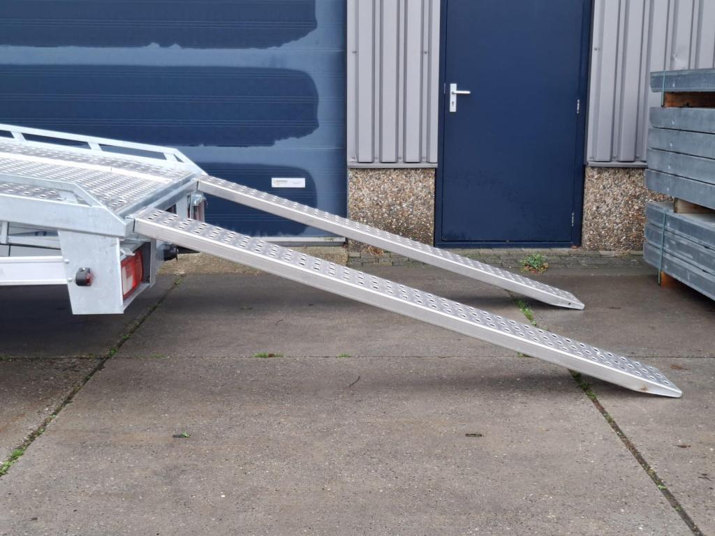 Volkswagen Crafter 35 2.0 tdi l4 trendline oprijwagen / ambulance / trailer