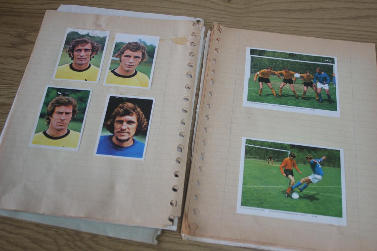 Voetbal plaatjes + handtekeningen.. World cup 1978
