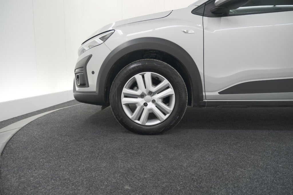 Dacia Sandero Stepway tce 90 expression | camera | dodehoekdetectie | navig