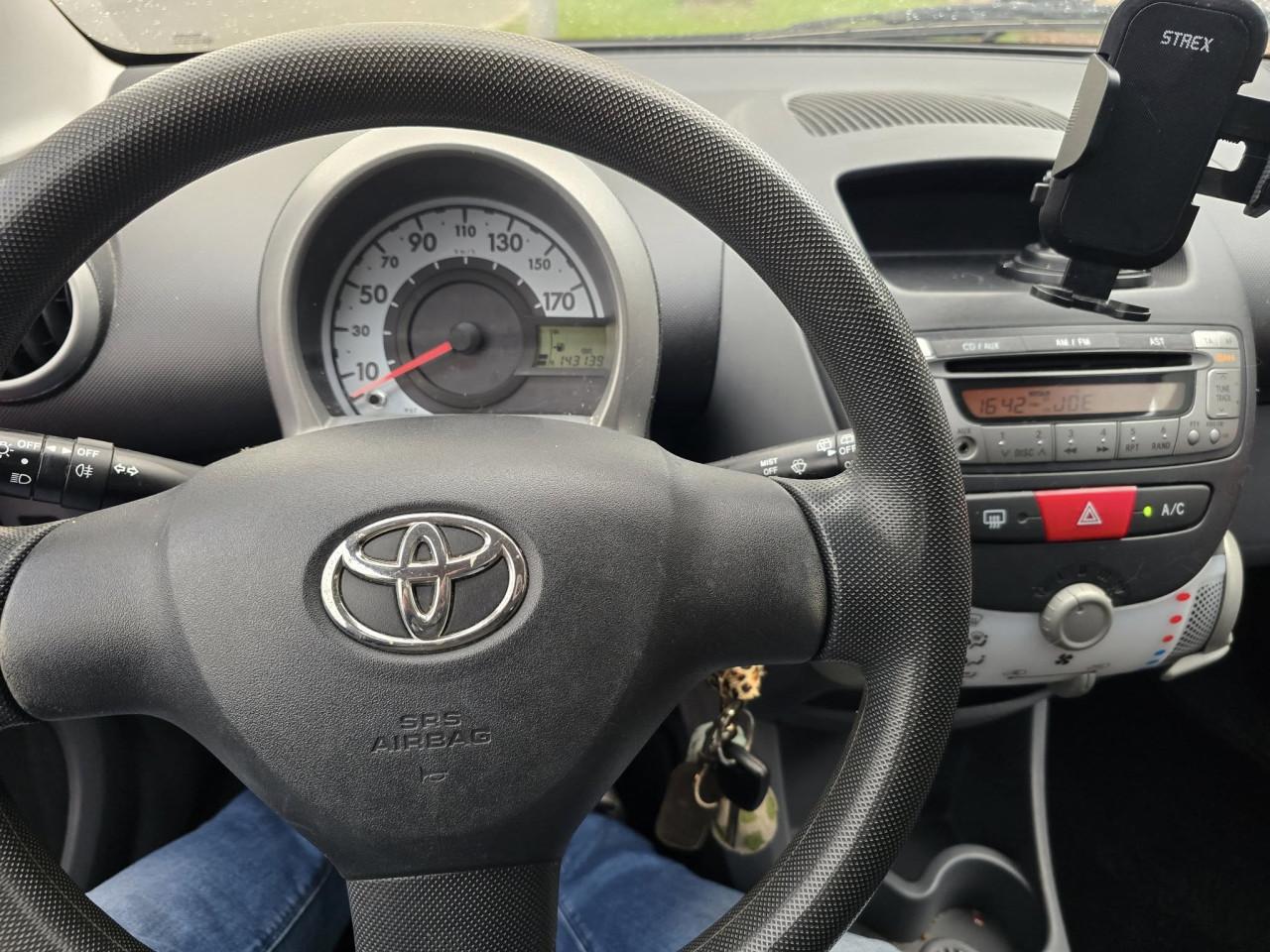 Toyota Aygo 1.0 – 2009 – Slechts 143.139 km!