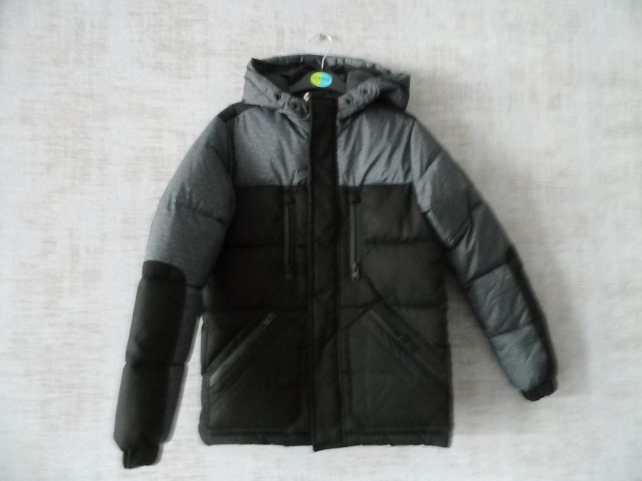 Jas van Jack&Jones maat 140.