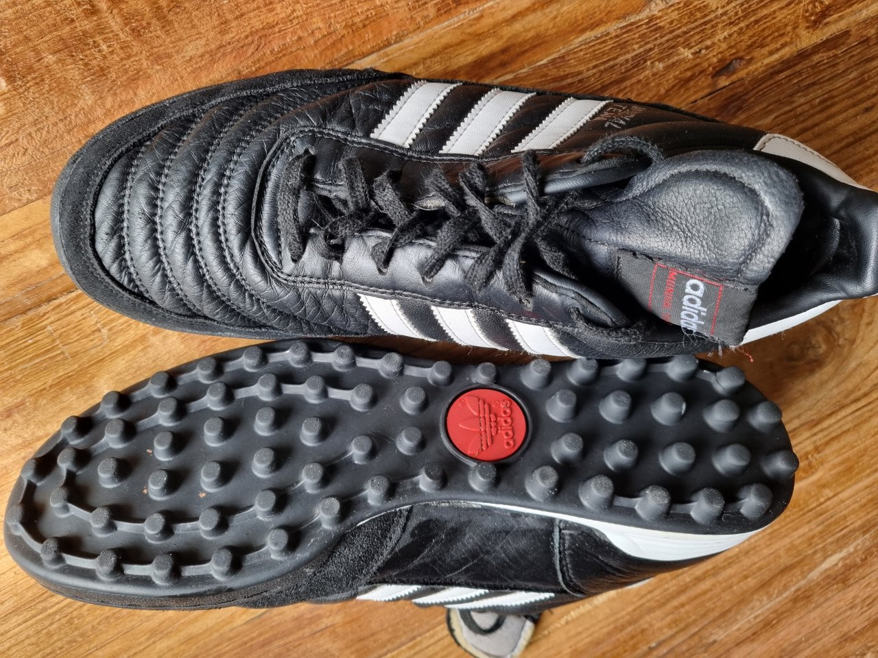 Adidas Copa Mundial Team voetbalschoenen maat 44 (9 1/2)