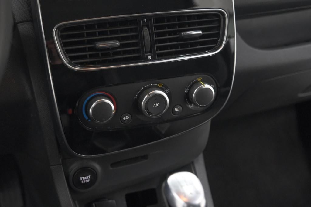 Renault Clio estate tce 90 limited | trekhaak | apple carplay | parkeersens