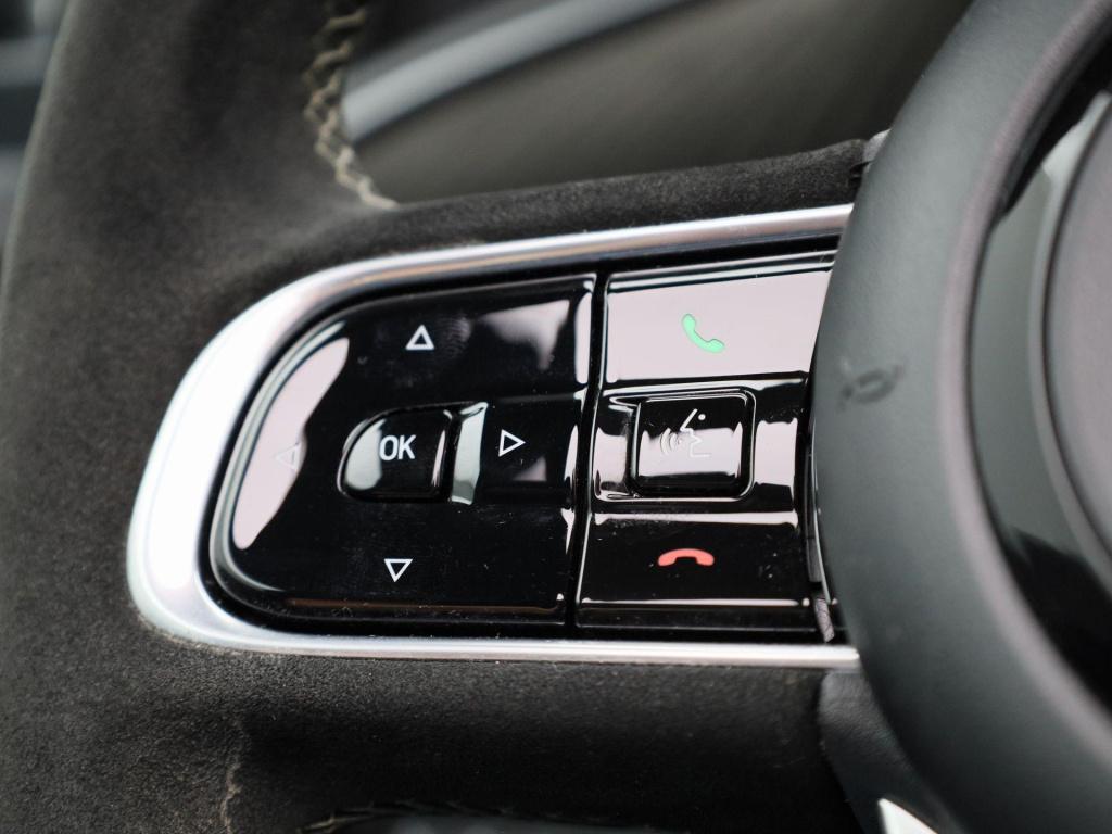 Fiat 500 C abarth scorpionissima 42 kwh | cabrio | apple carplay / android 