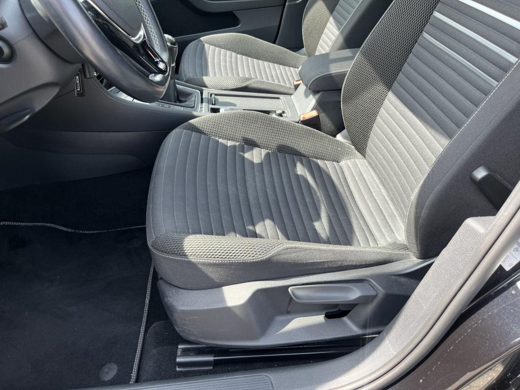 Volkswagen Golf 1.2 tsi cup edition 85 dkm navi