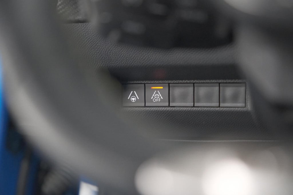 Peugeot E-2008 ev gt 50 kwh | 3 fase | trekhaak | panoramadak | adaptieve c