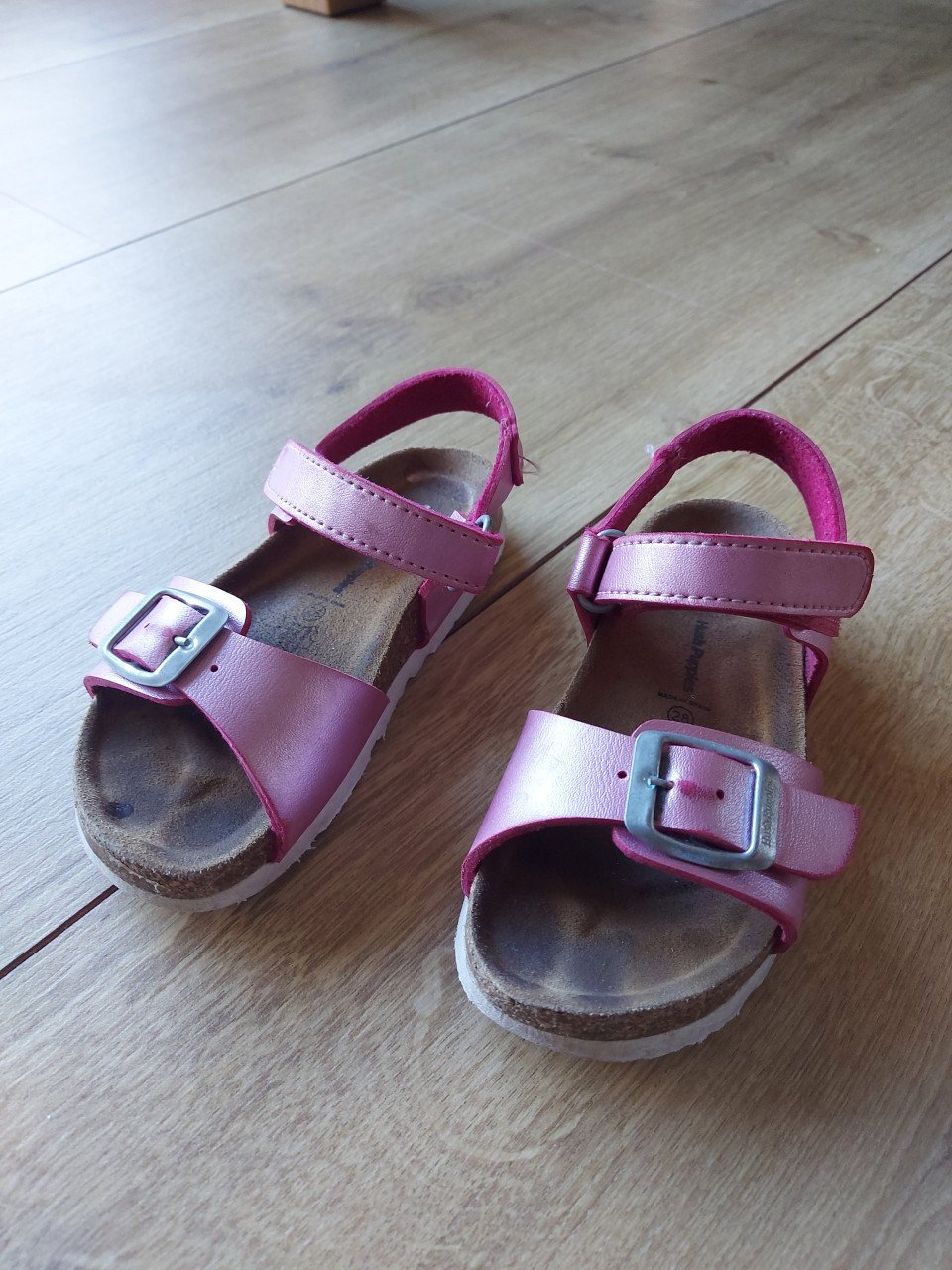 Leuke z.g.a.n. Hush Puppies roze sandalen (maat 28)
