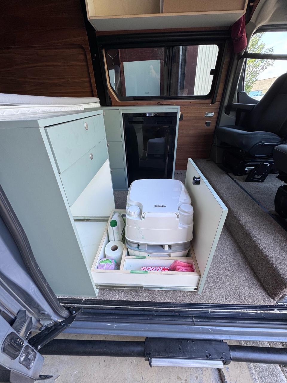 Renault Master 2019 met modulaire camperinrichting
