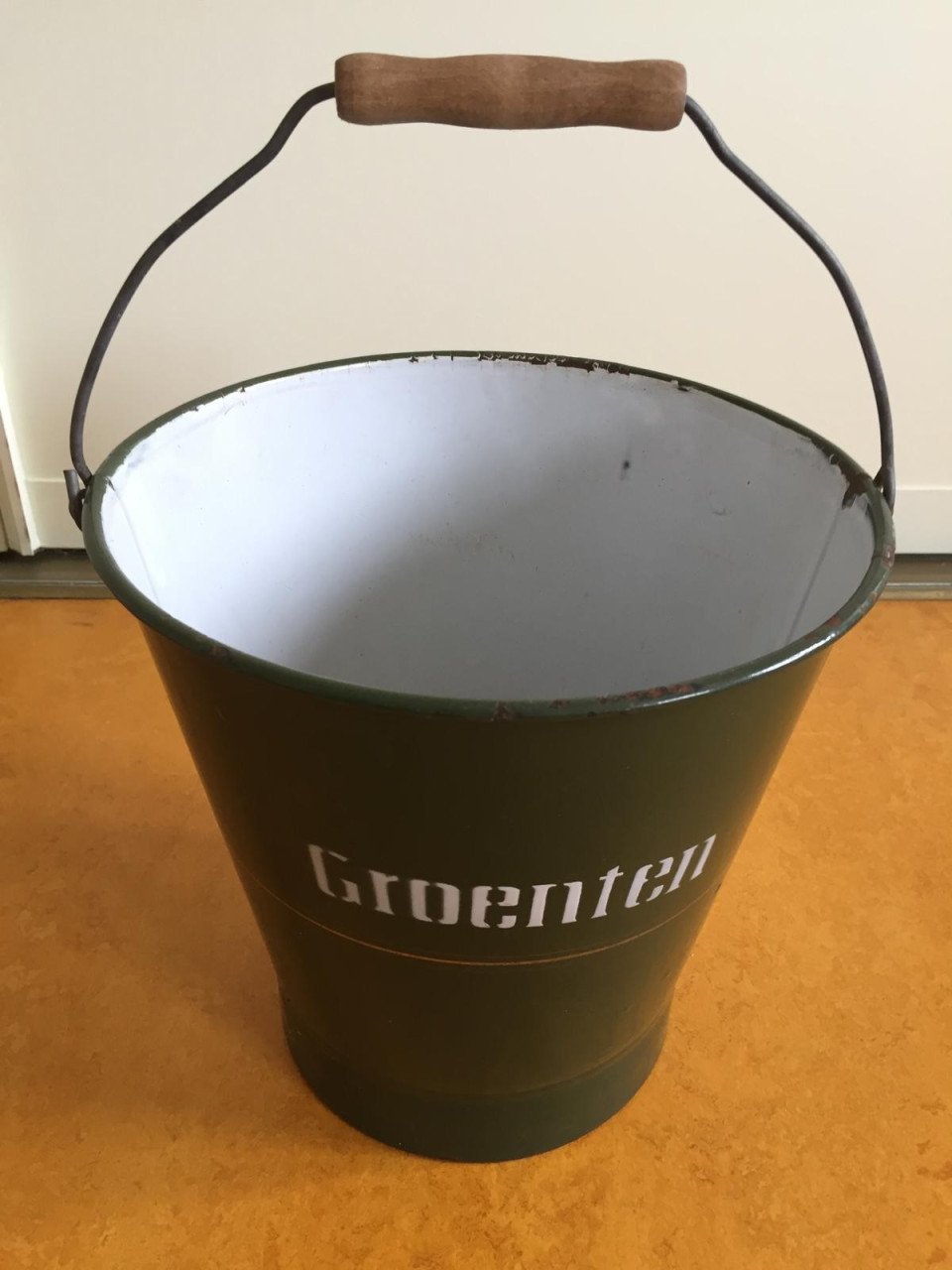 Emmer, geëmailleerd