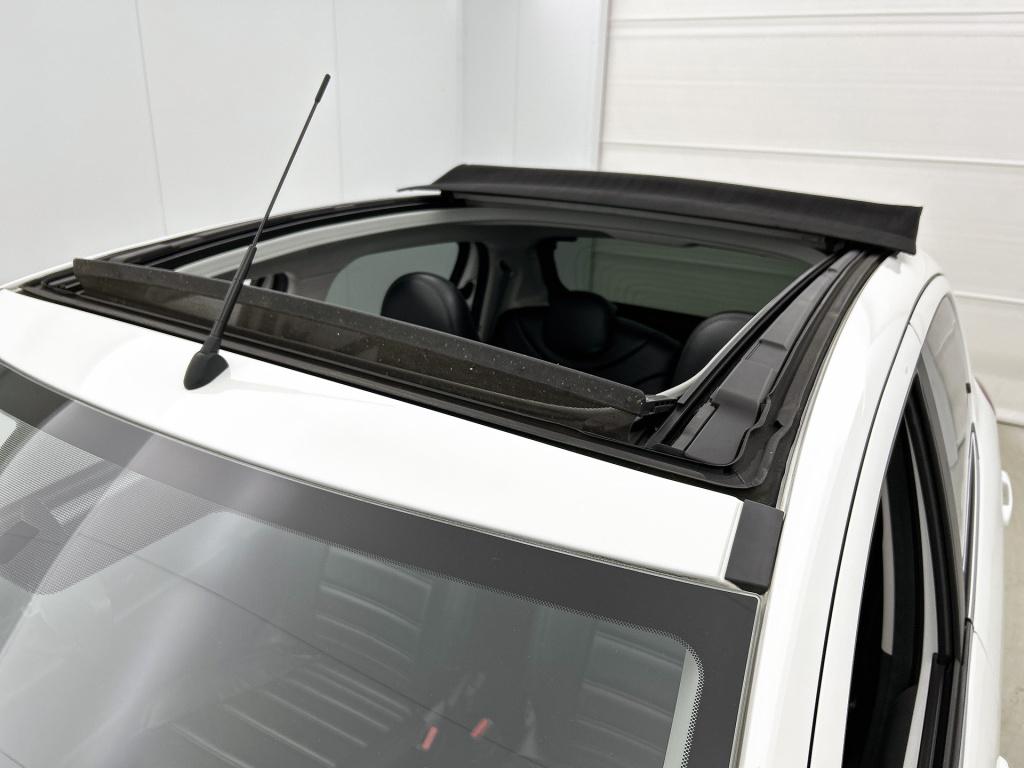Peugeot 108 72 pk active top! cabrio | rijklaar | lederen bekleding | airco