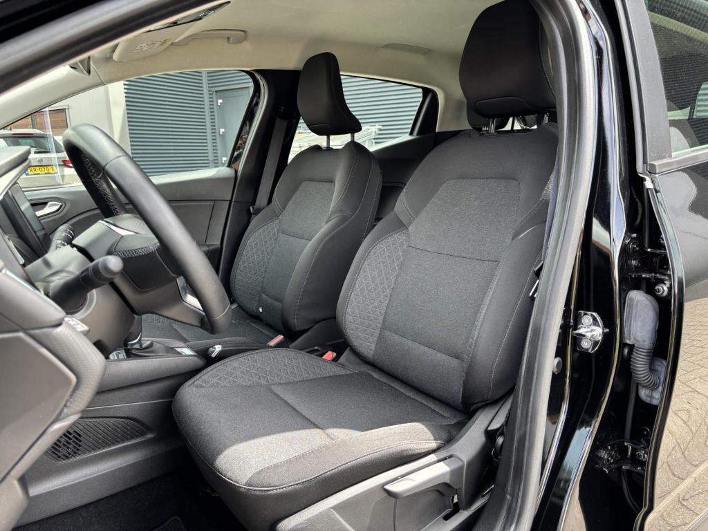 Renault Clio 1.6 e-tech hybrid 140 zen easy link pack