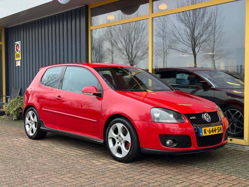 Volkswagen Golf 2.0 tfsi gti