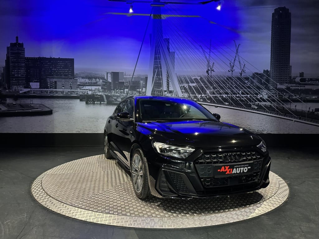 Audi A1 Sportback 25 tfsi s-line *adap.cruise*sportstoelen*s-line interieur