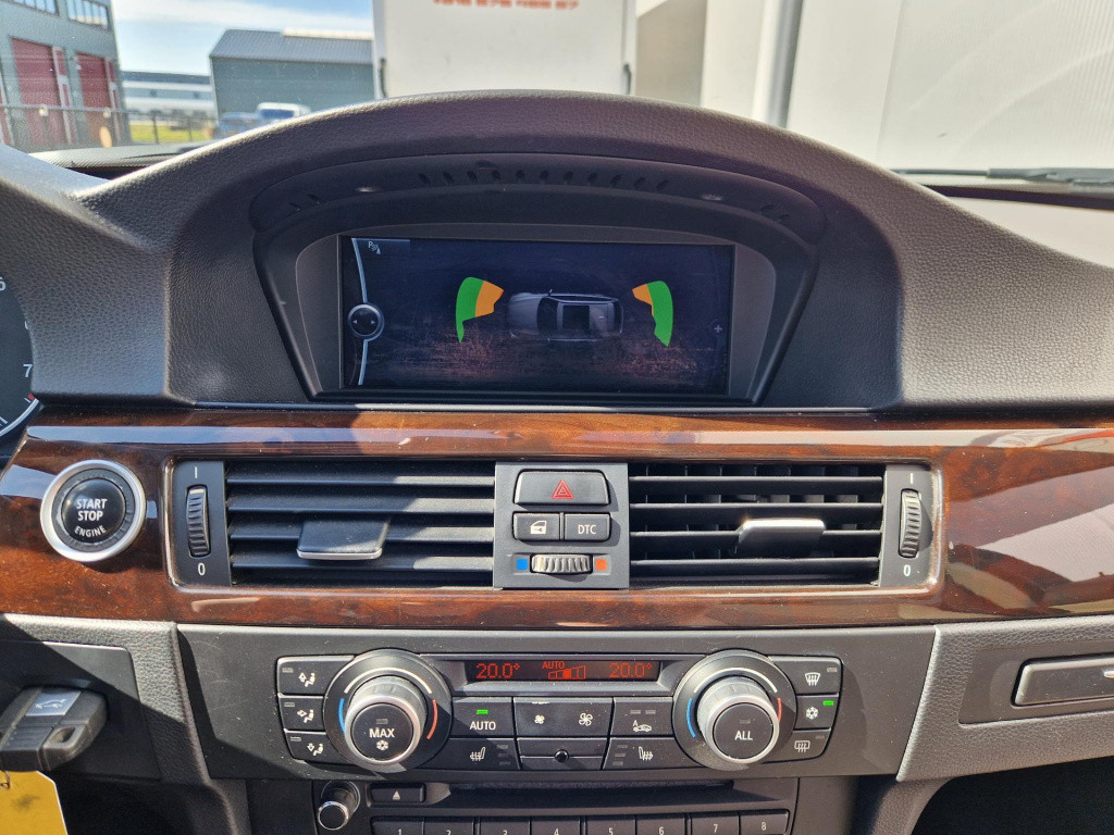 BMW 3-serie touring 320i business line style