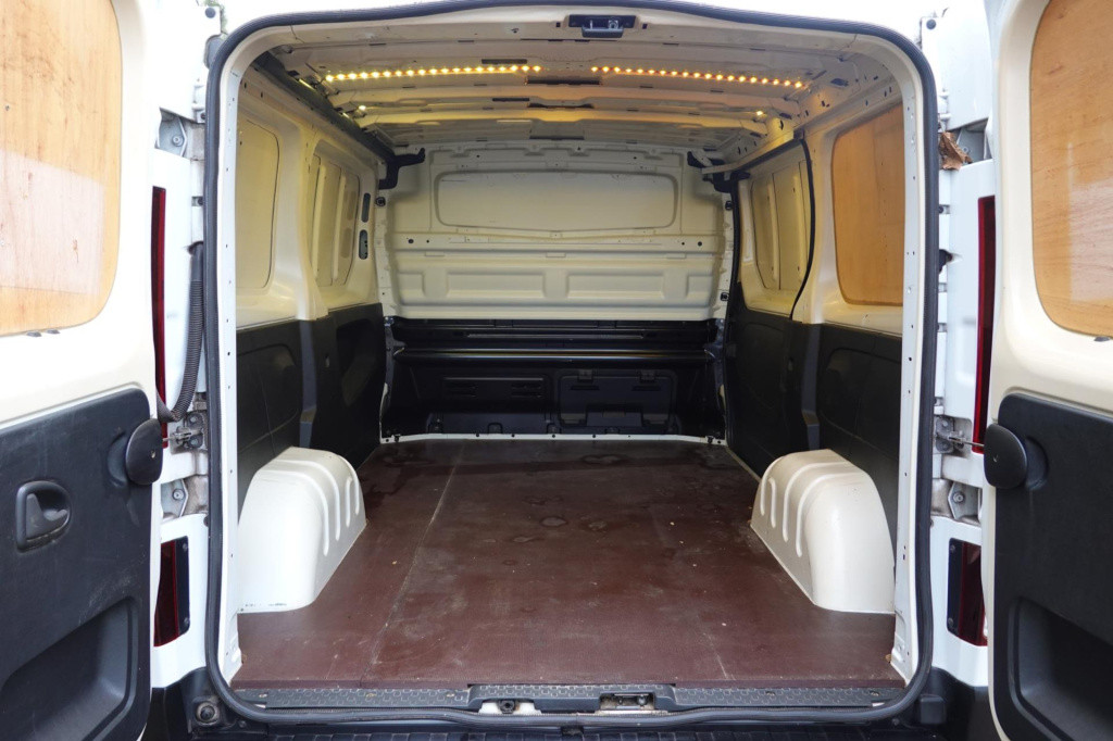 Renault Trafic 1.6 dci t27 l1h1 luxe