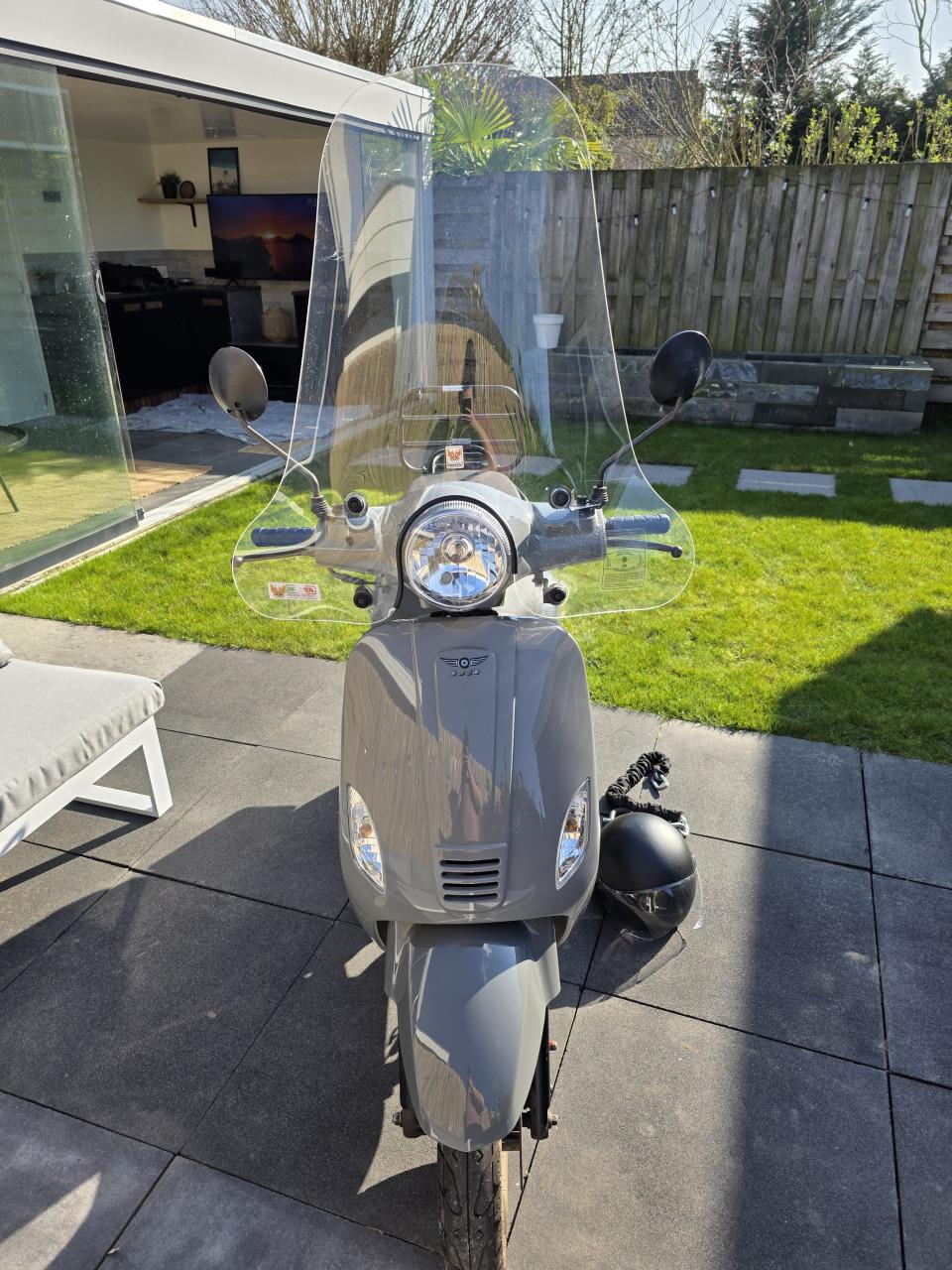 Scooter djjd cashmere