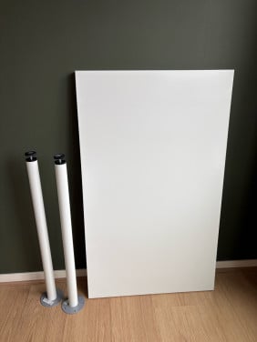 Bureaublad Linnman (100x60), Adils poten (2 st.)