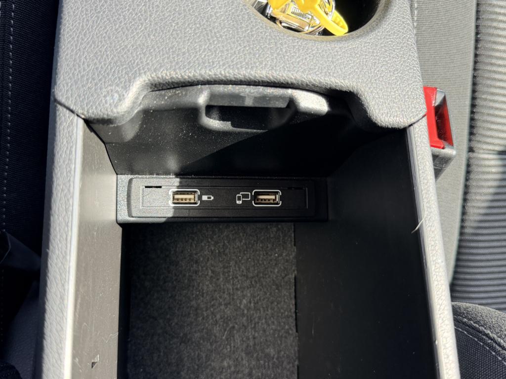 Mercedes-Benz B-Klasse 180 ambition | nav | radio | bluetooth | cruise cont