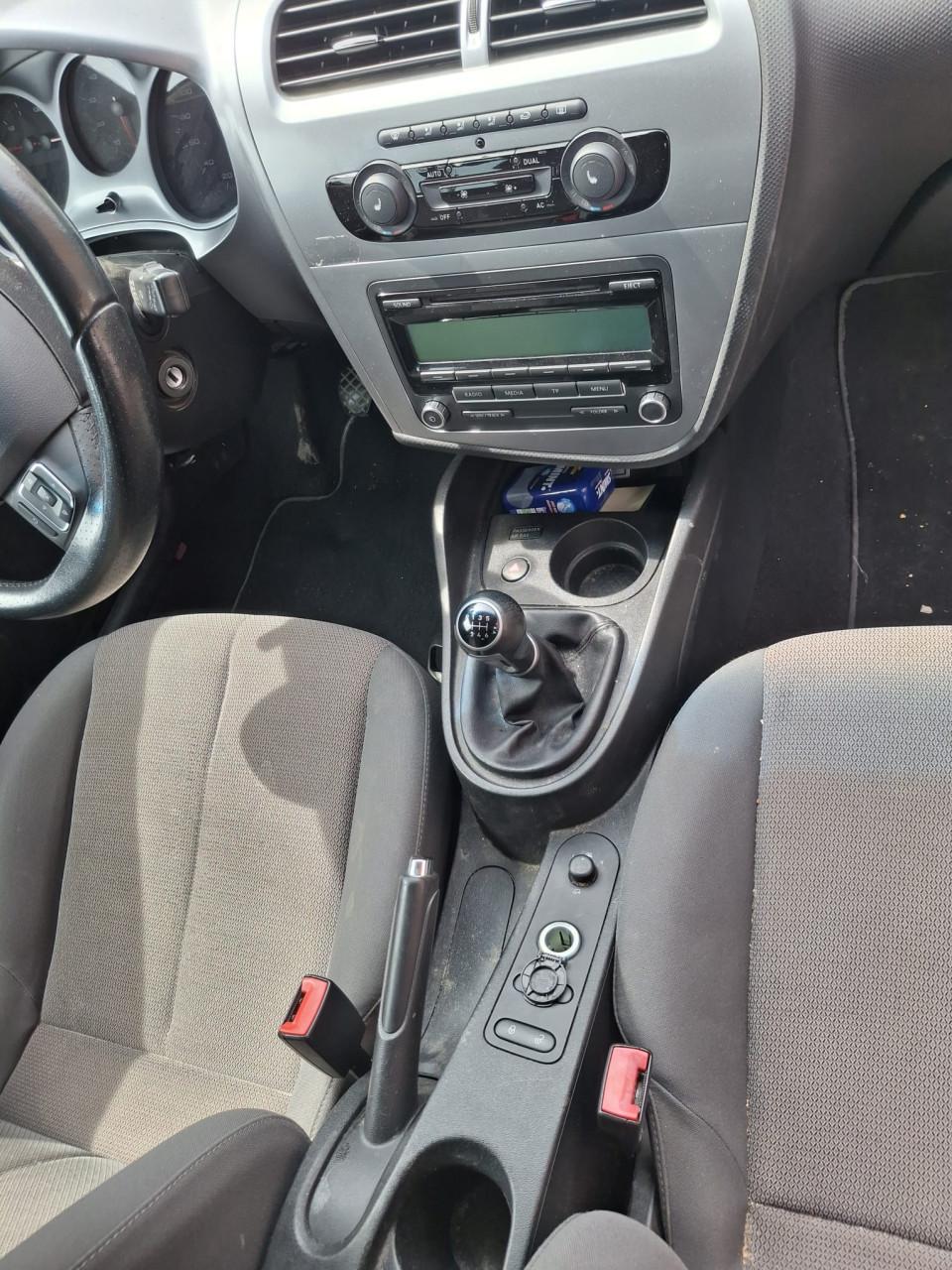 Nette Seat Leon BUSINESSLINE 2012 1.2 TSI rood