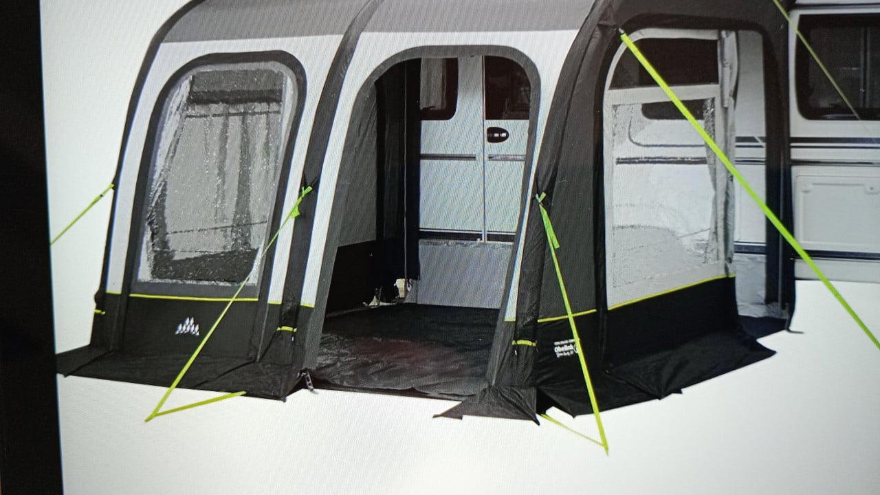Viera  320 Air Connected opblaasbare voortent (deeltent)