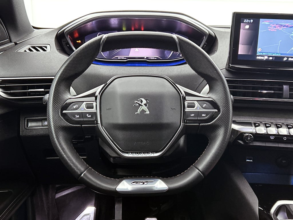 Peugeot 3008 130 pk gt black pack | rijklaar | panorama schuif / kanteldak 