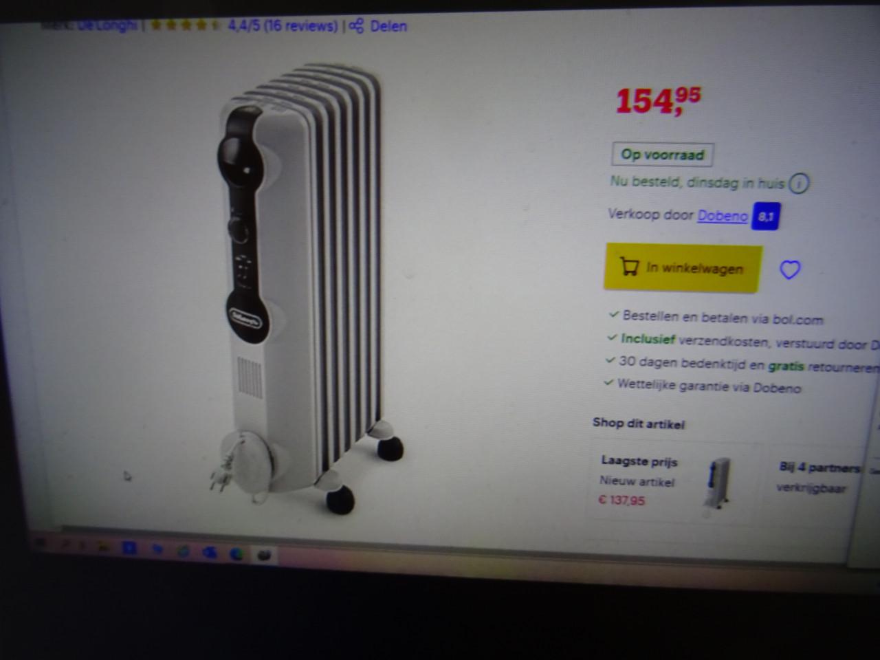 Te koop elektrische verwarming radiator twee standen bijna nieuw