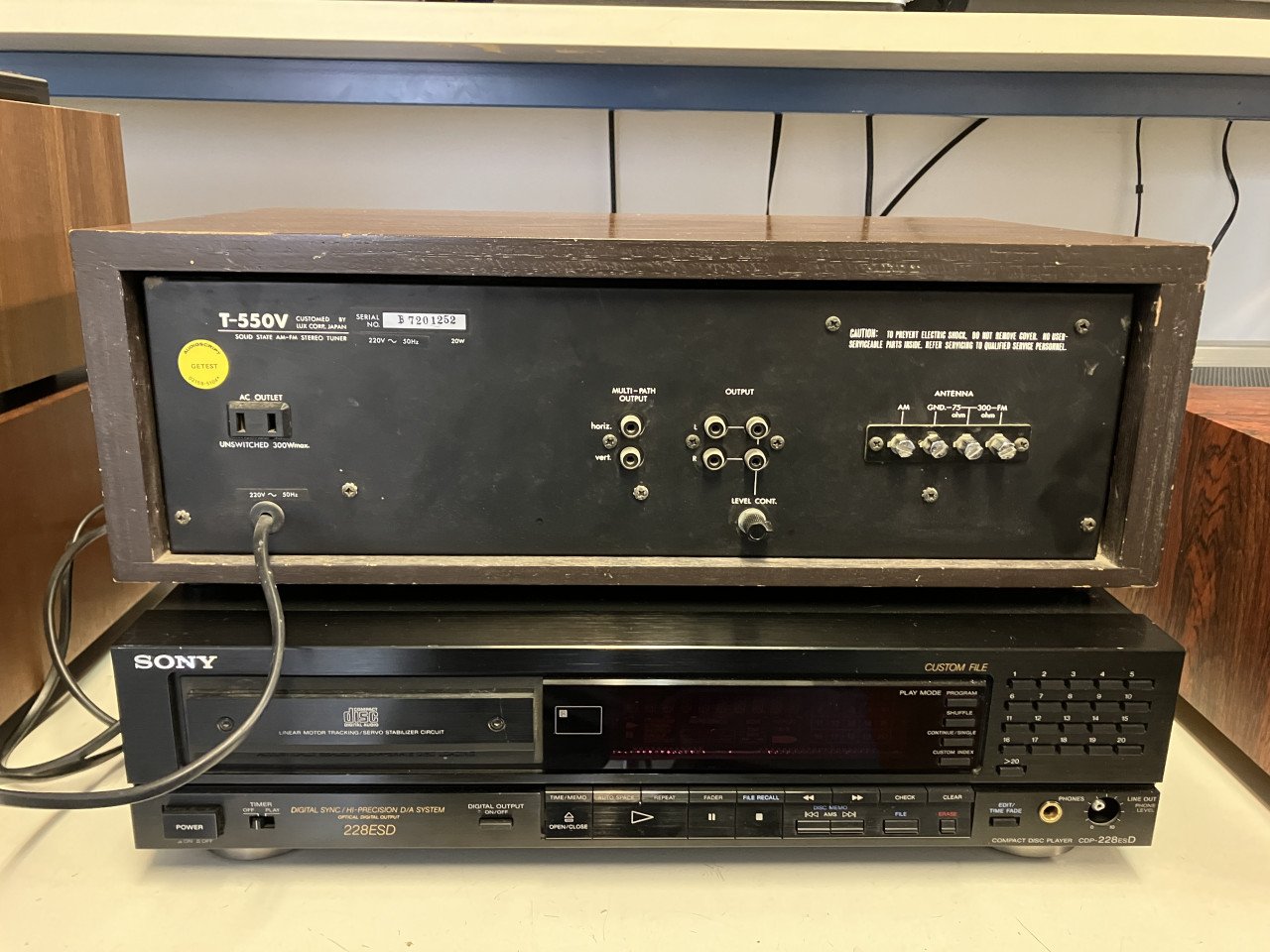 Luxman T-550V vintage tuner houten kast volledige service en garantie