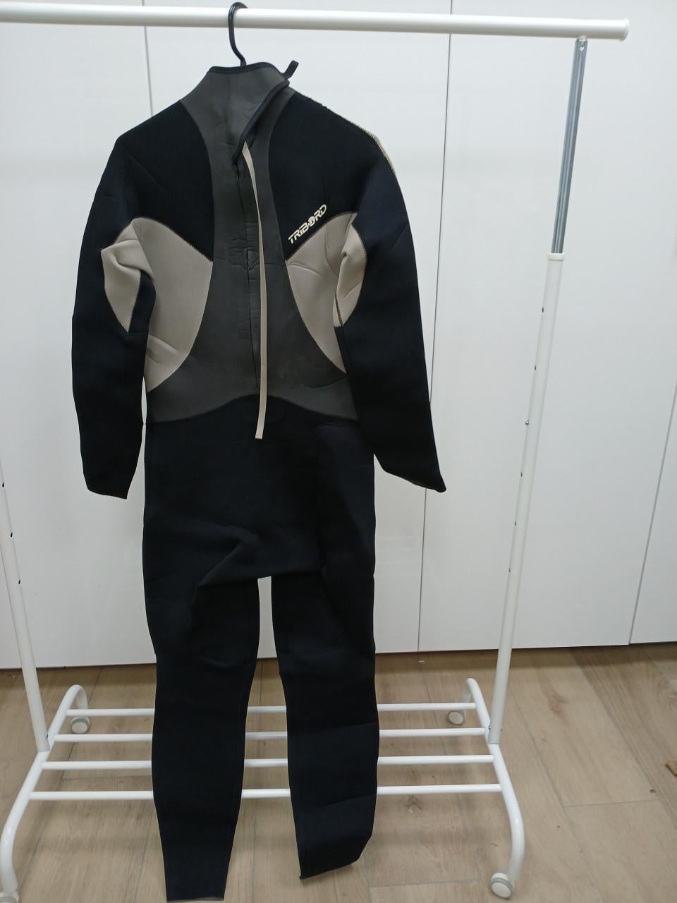 Wetsuit