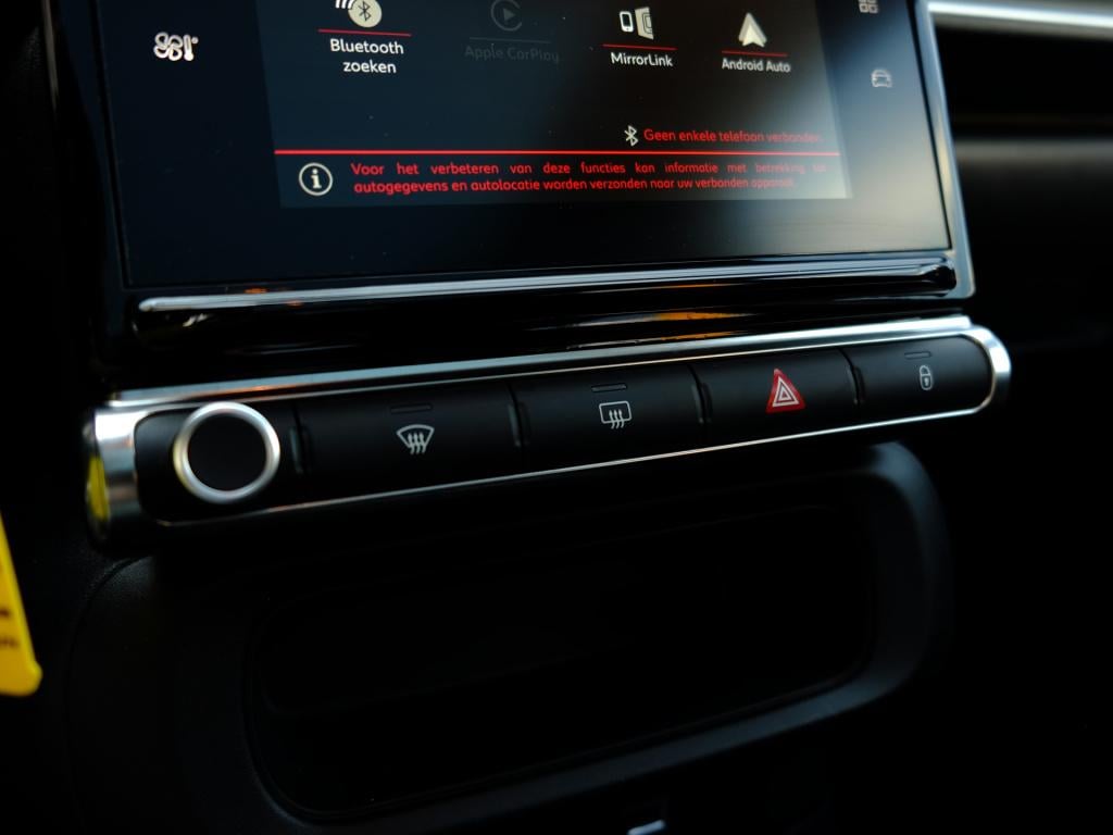 Citroen C3 1.2 puretech 82pk s&s shine | panodak | cruise control | airco |