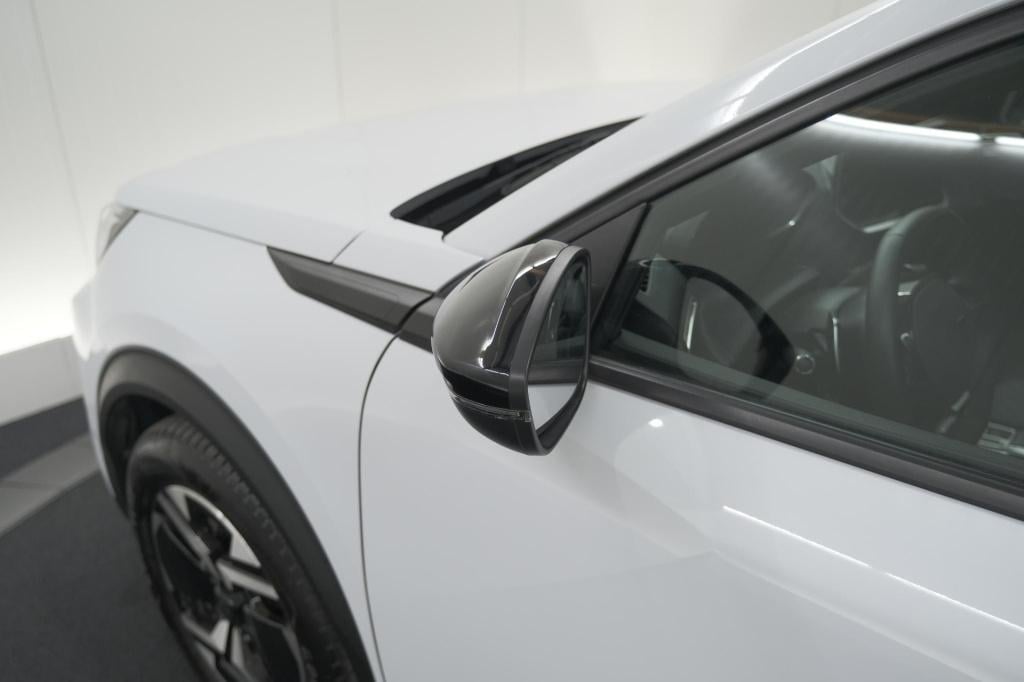 Peugeot 2008 puretech 130 eat8 allure | 360 camera | dodehoekdetectie | app
