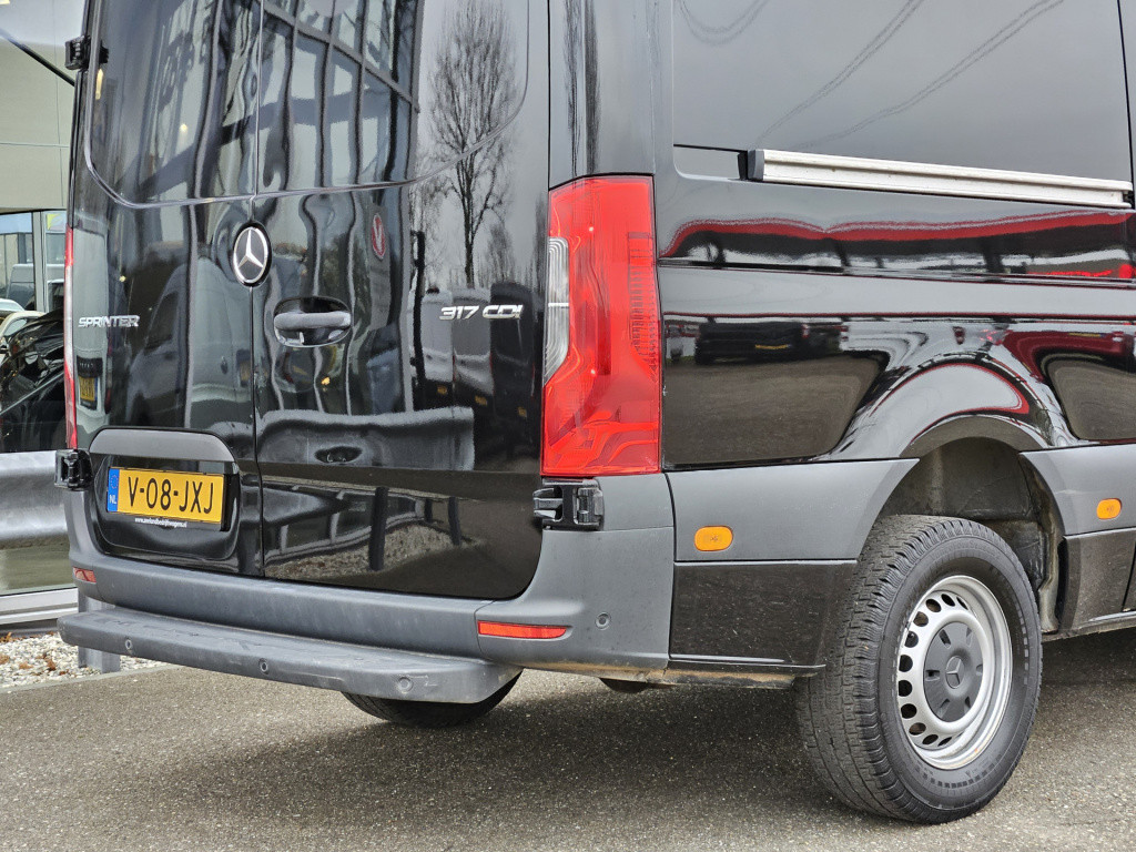 Mercedes-Benz Sprinter 317 1.9 cdi l2h2 170pk | camera | cruisec. | carplay