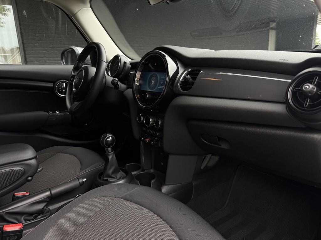 Mini Cooper mini 1.5 business editie - facelift - dealeronderhouden -