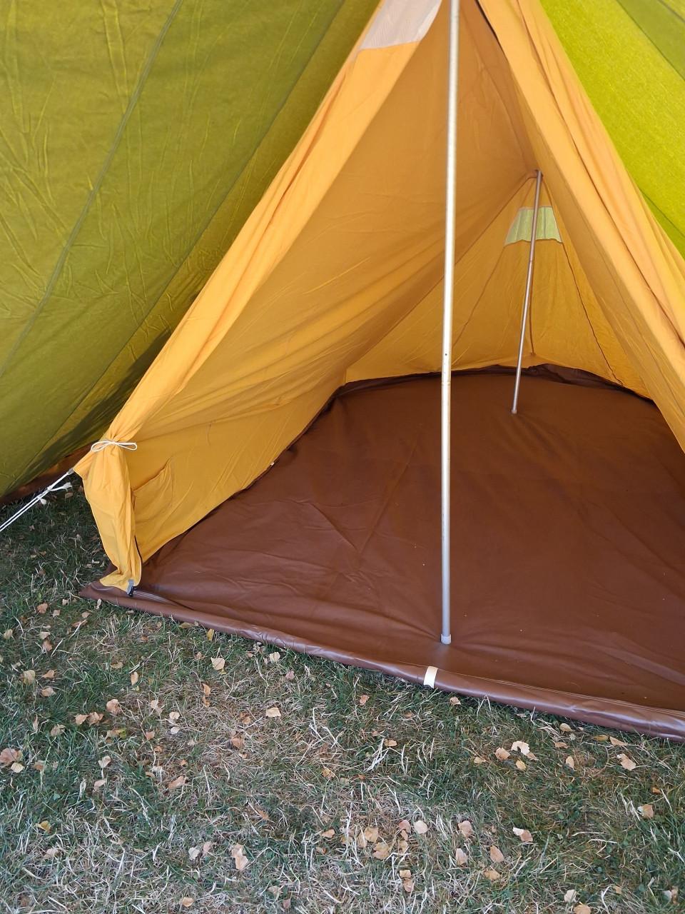 Tent, retro