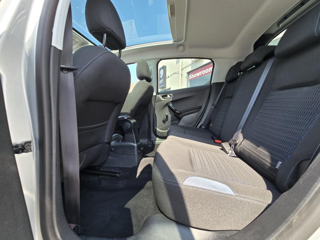 Peugeot 208 1.2 puretech allure