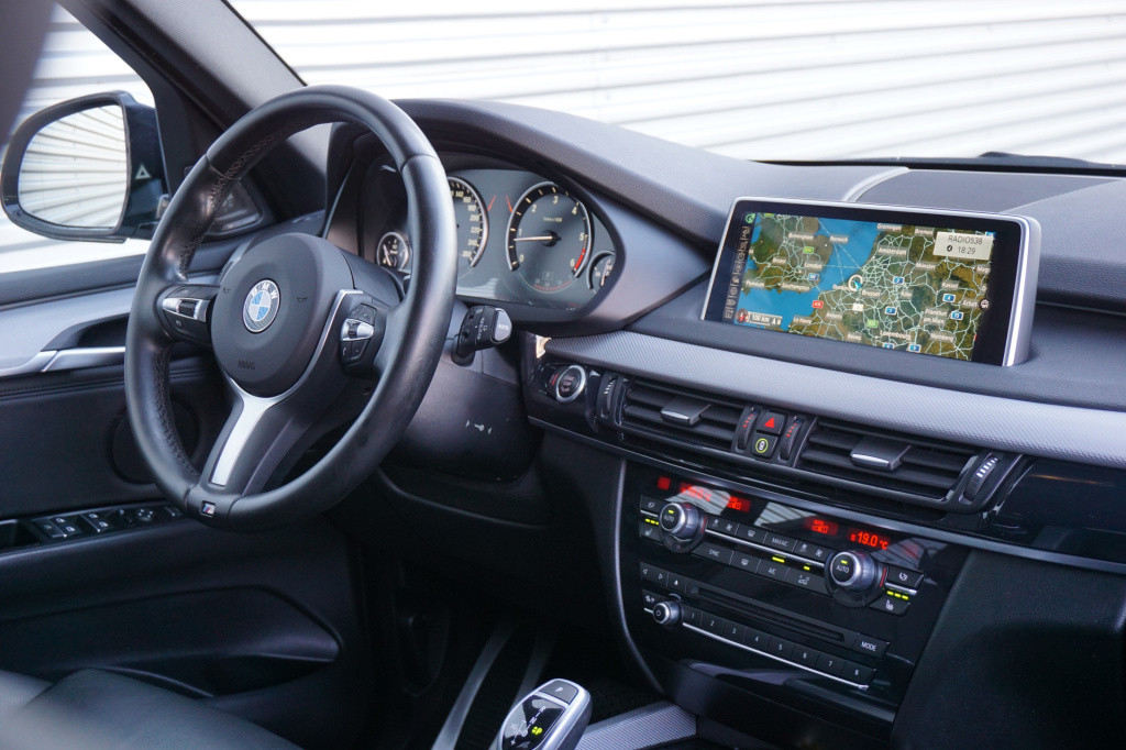 BMW X5 xdrive30d high executive m sport panorama / leder / hud / adap. crui