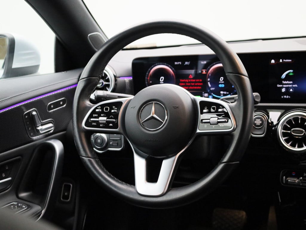 Mercedes-Benz Cla 250 e business solution luxury limited | automaat | lmv |
