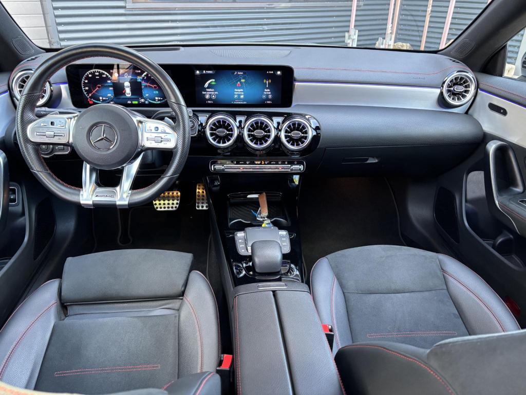 Mercedes-Benz Cla 250 e amg line premium plus pack, panoramadak + nl-auto!