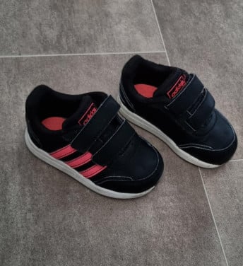 Adidas babyschoentjes maat 21