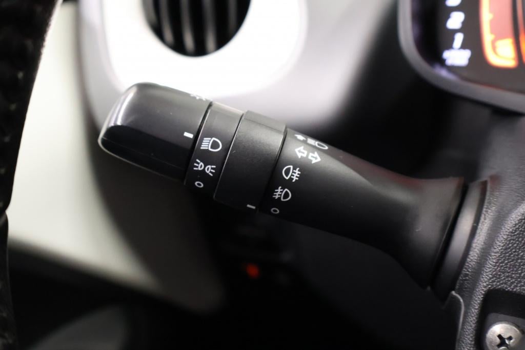 Toyota Aygo 1.0 vvt-i x-joy automaat