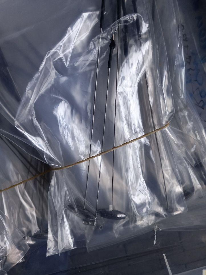 Met dit slechte weer maak je toch zelf je onderlijnen .