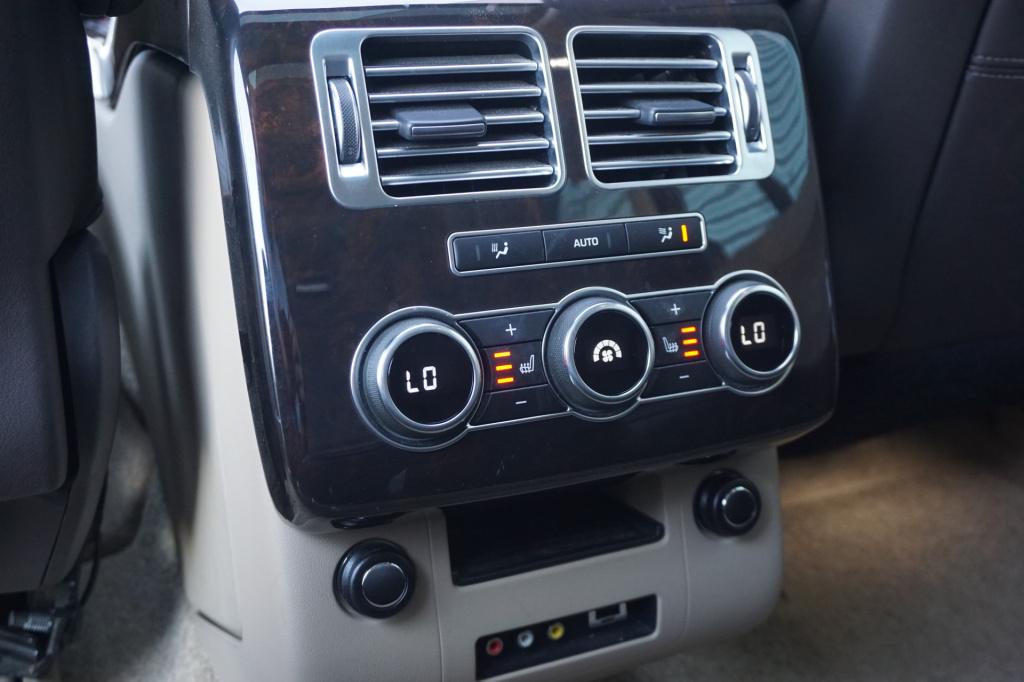 Land Rover Range Rover 3.0 tdv6 vogue 1e eigenaar - climate / navi / pano /