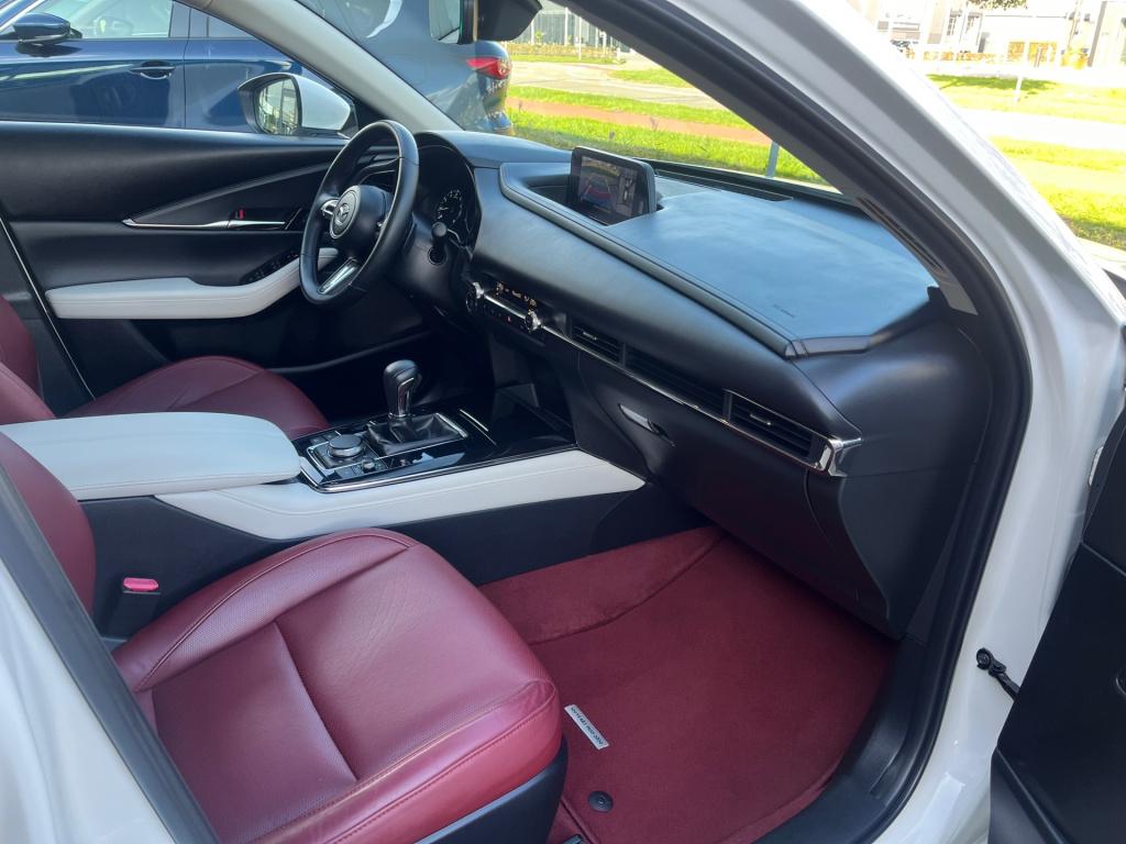 Mazda Cx-30 2.0 e-skyactiv-x m hybrid100th anniversary ed.|trekhaak|rijklaa