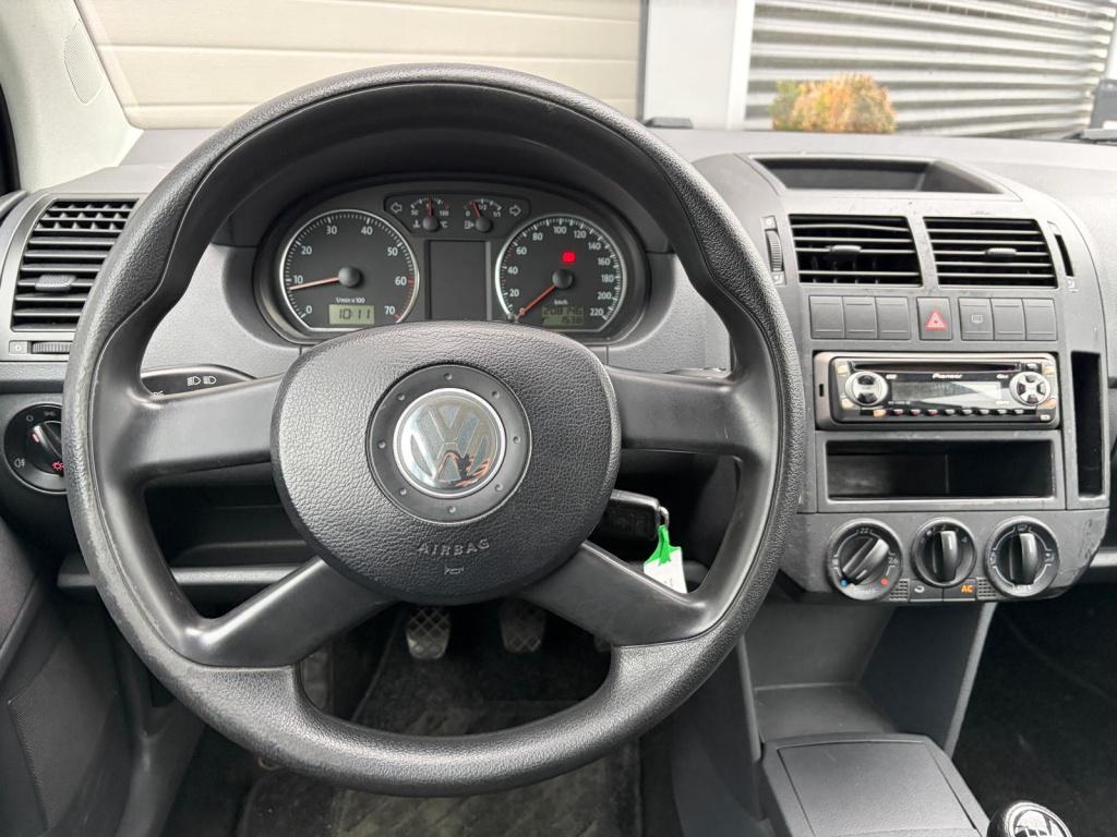 Volkswagen Polo 1.4-16v optive/hele nette auto/airco/3e eigenaar/