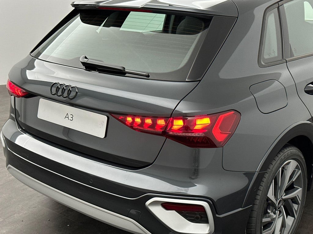 Audi A3 allstreet advanced edition 40 tfsi e 150 kw / 204 pk sportba