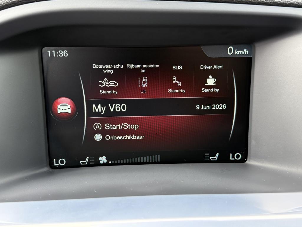 Volvo V60 cross country t5 245pk summum| opendak| trekhaak| adap.cruise| ca