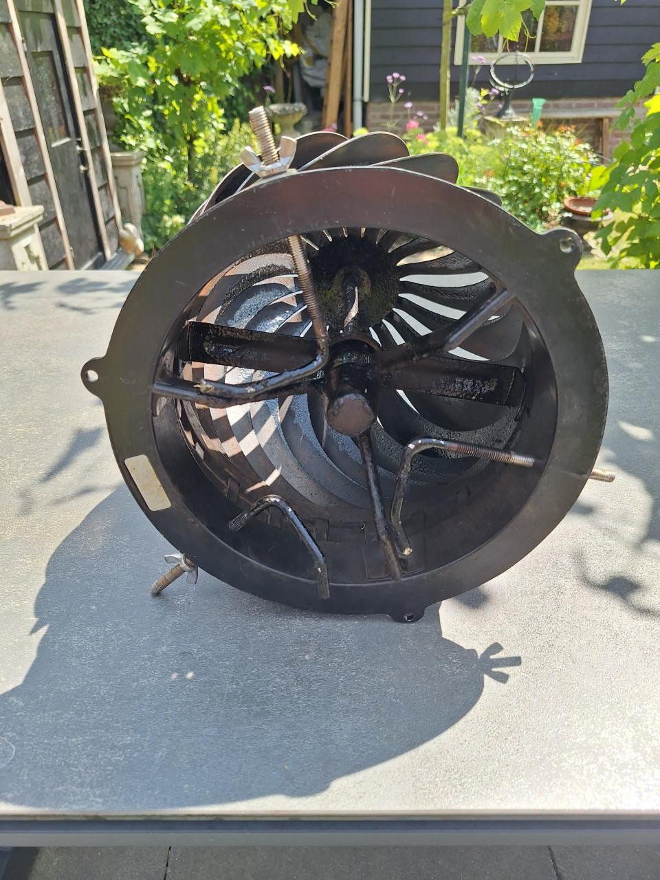 Trekkap/rotorvent voor houtkachel