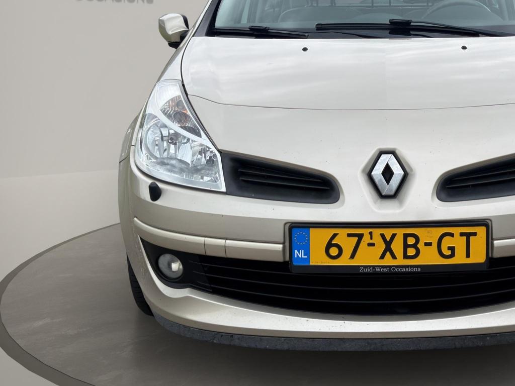Renault Clio 1.6-16v initiale automaat leder pano clima