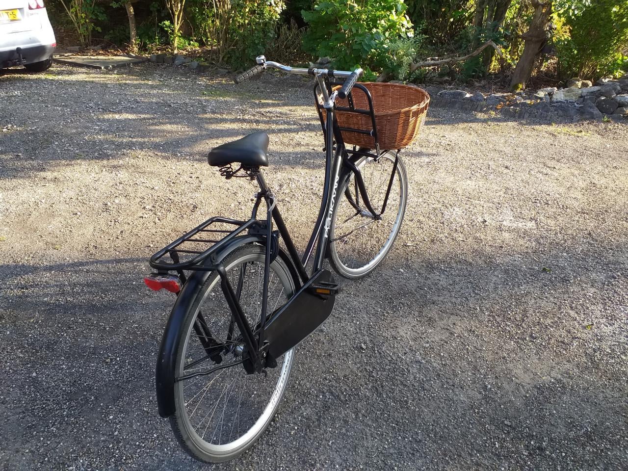""""MOOIE OMAFIETS MET MAND """"